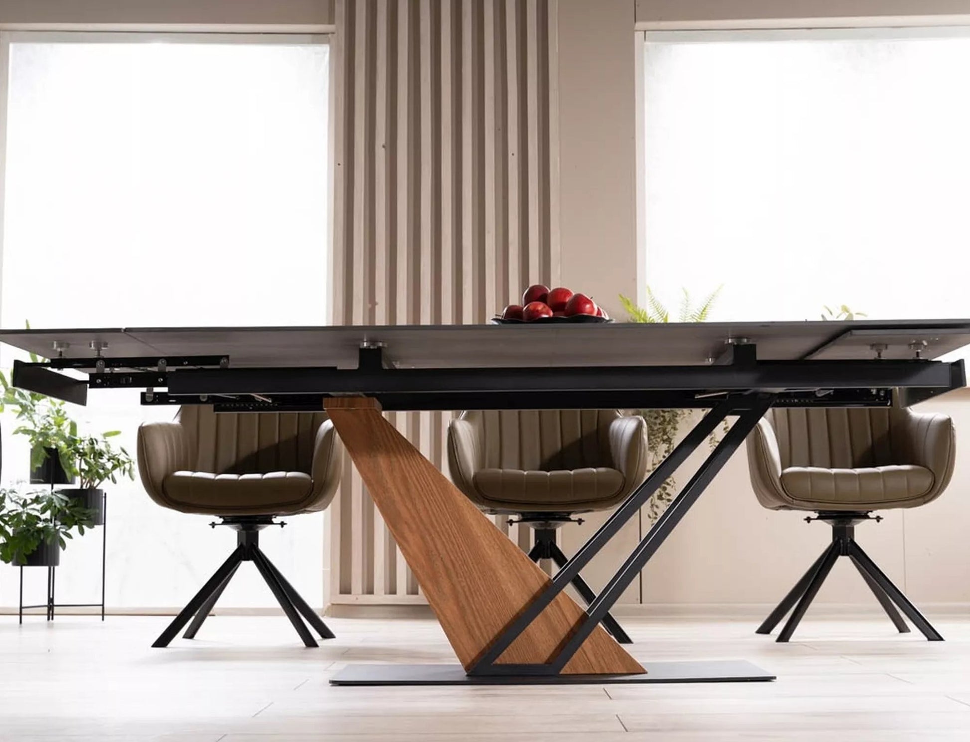 Tisch Genesis
