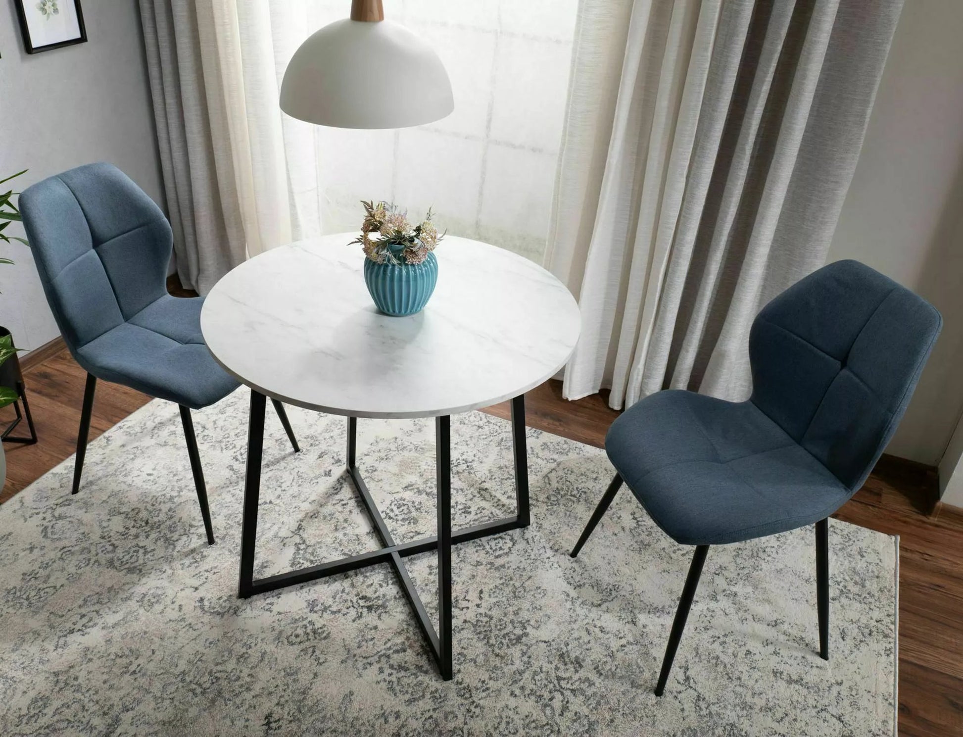 Tisch Luna