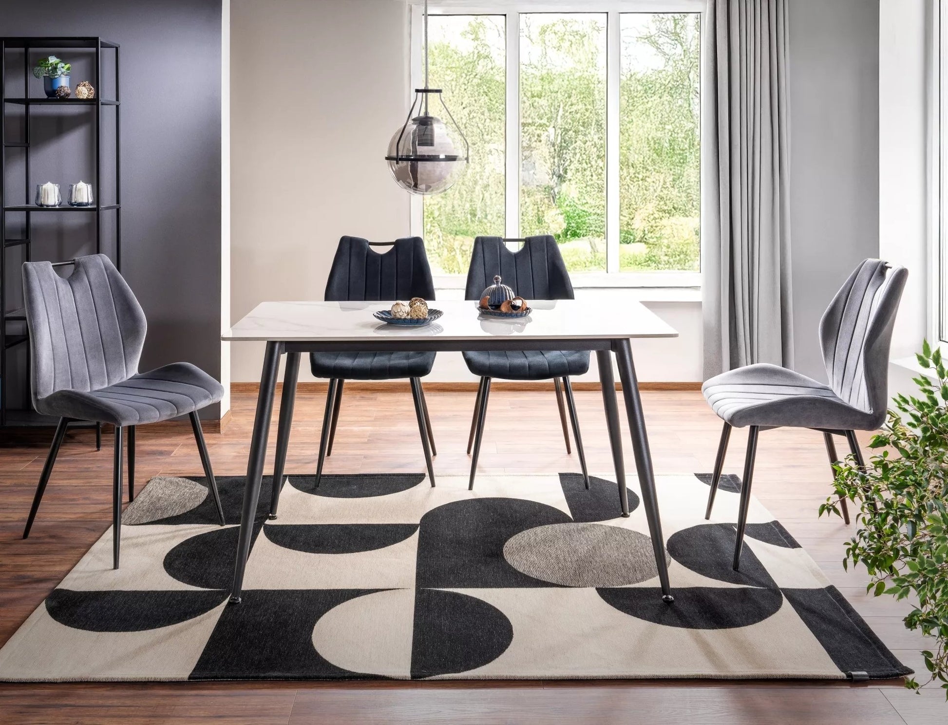 Tisch Rion 130