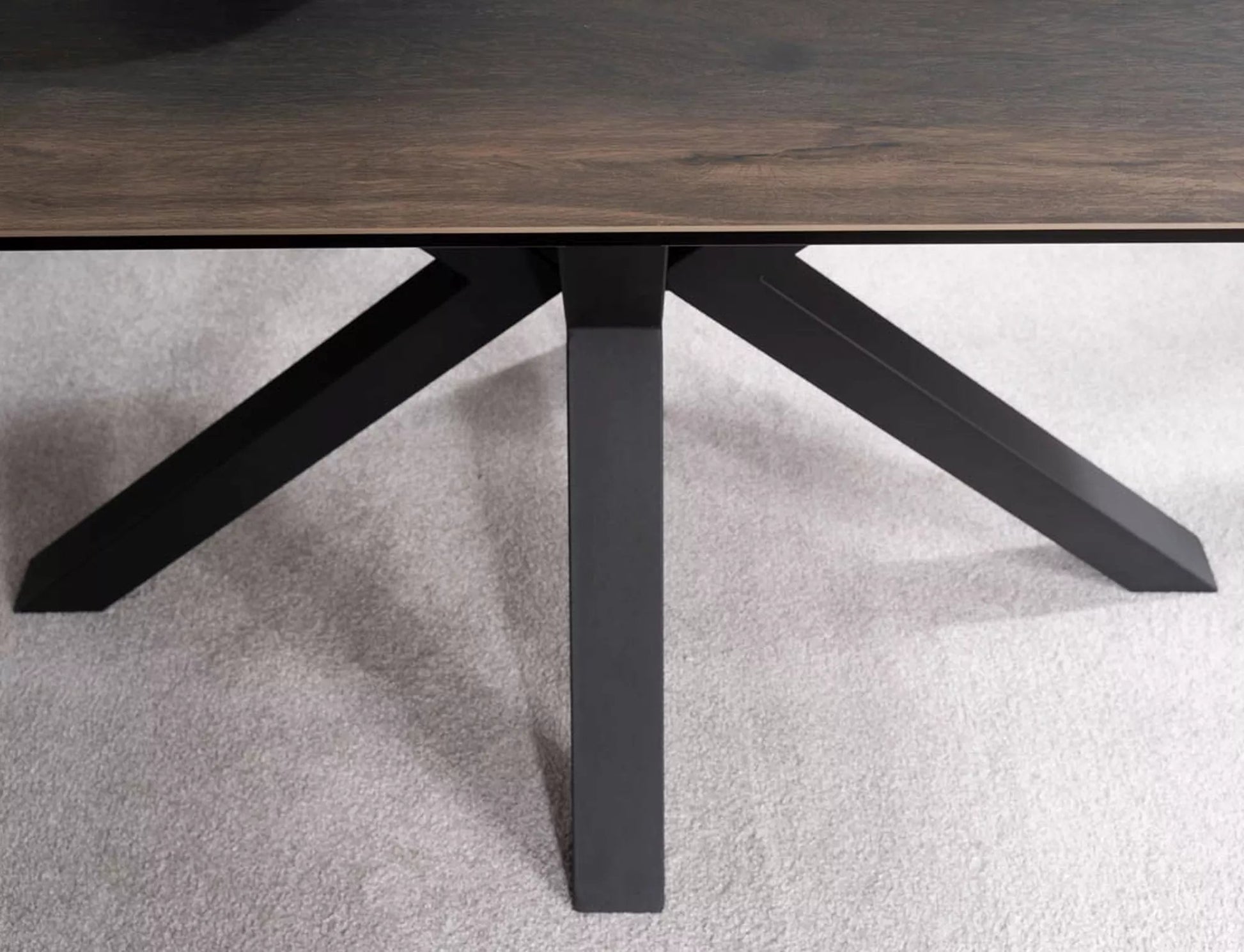 Tisch Columbus Ceramic